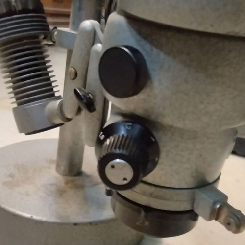Carl Zeiss Stereo Microscope used with original base
