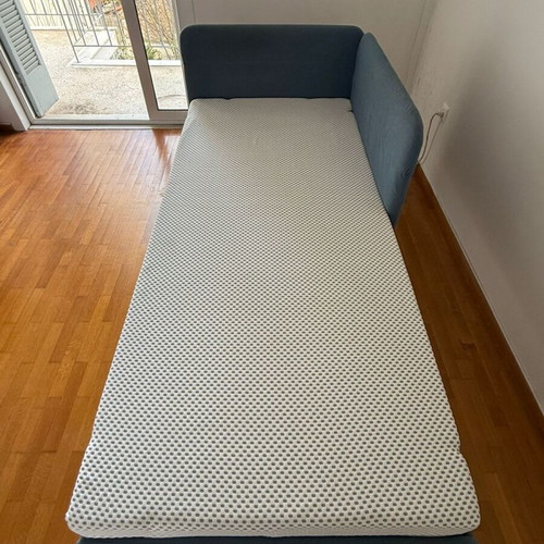 Corner bed with headboard and mattress used