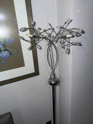 Floor lamp like new