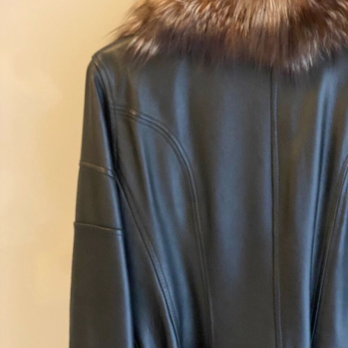 Women's lamb leather coat with natural fox fur like new, brown, size XXL