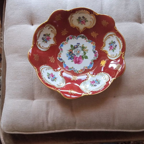Fountain Plate Porcelain