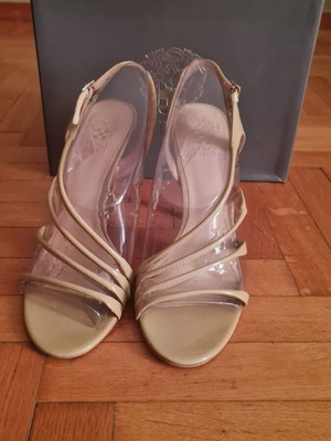 Vince Camuto patent leather nude sandals with straps, like new