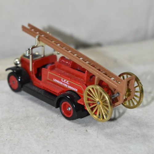 Days Gone L.C.C. London Fire Brigade fire truck model used