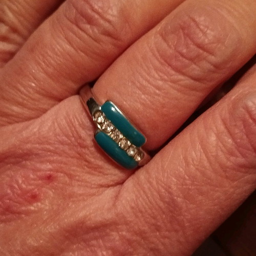 Ring in excellent condition
