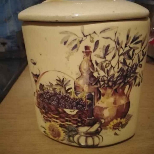 Vintage ceramic cookie jar