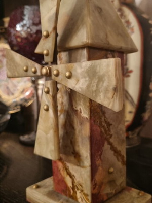 Alabaster mill lighted used