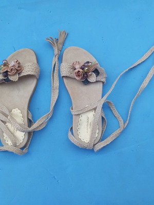 Voo & Doo sandals No 37 new beige