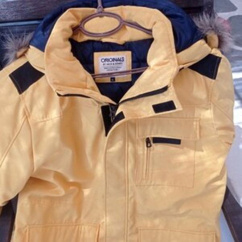 Jack & Jones men's coat like new, yellow, XL
