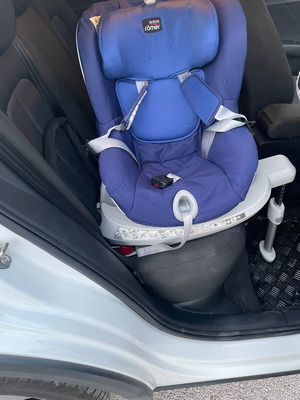 Britax Römer Dualfix car seat used, good condition