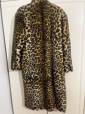 Animal Print Fur Coat Trilogy like new, brown