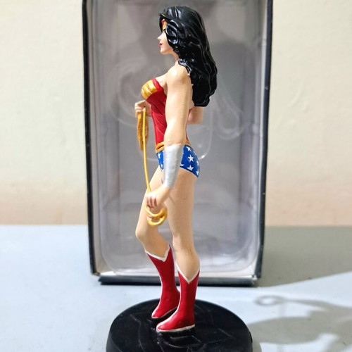 Eaglemoss DC Superhero Comics Collection Wonder Woman figure #8