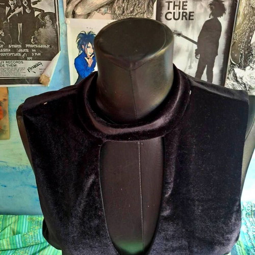 CoolCat Velvet Romper Playsuit black, like new, goth style, size M