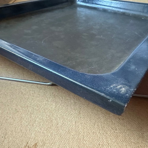 Old baking tray used