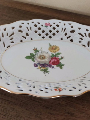 Schumann Artsberg Germany Oval Hand-Painted Pierced Platter Like New