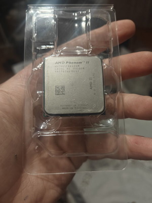 AMD Phenom II X4 965 Black Edition used quad-core processor