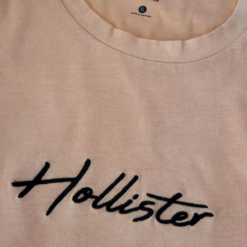 Hollister long sleeve shirt size XL like new, multicolor