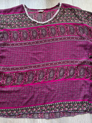 Women's top like new, pink colorful, size XL