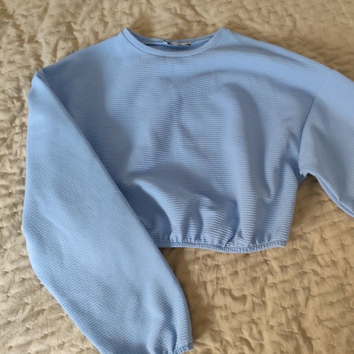 Women's blouse light blue size XS in excellent condition