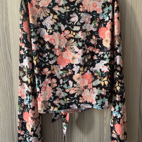 Bershka shirt size L suitable for smaller sizes