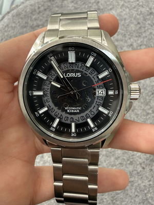 Lorus Classic Automatic RU401AX9 men's watch, black dial