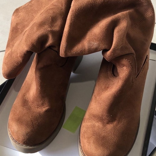 Women's boots shoes new, size 38
