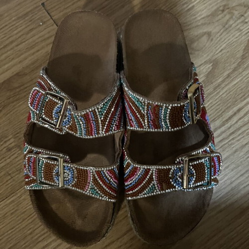Sandals used, size 39, platform style