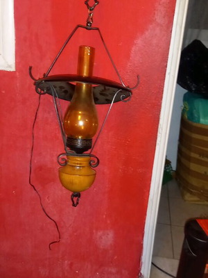 Antique hanging lamp like new, collectible piece