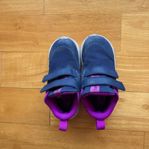 Nike kids shoes used size 26 blue