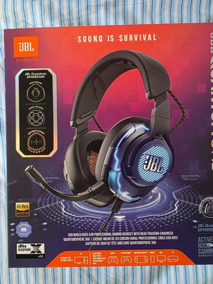 JBL Quantum ONE Over Ear Gaming Headset σαν καινούργιο με σύνδεση USB και jack 3.5mm