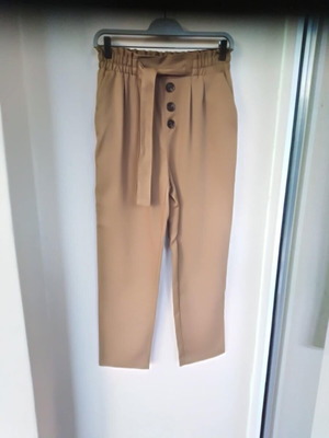 Stradivarius pants size S like new, dark mustard with buttons