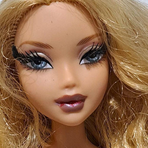My Scene I Love My Friends Kennedy doll used with flaws