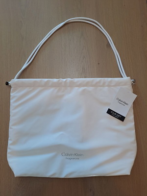 Calvin Klein Fragrances Shoulder Bag New White