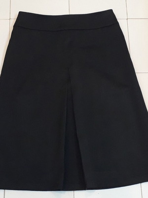 Φούστα Roulia μαύρη μεταχειρισμένη, 100% wool, μέγεθος S