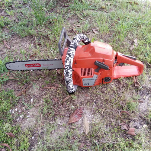 Husqvarna 51 chainsaw used with new chain