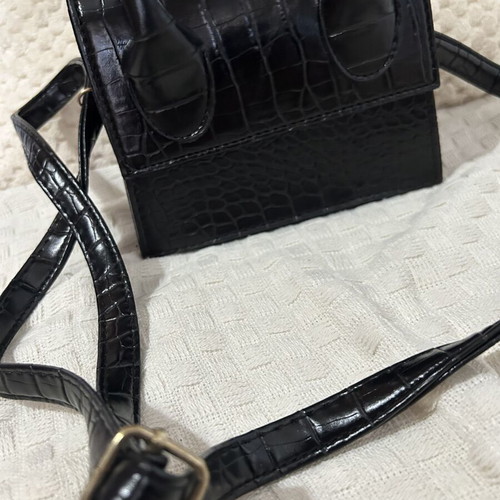 Sorena Handmade crossbody bag black like new