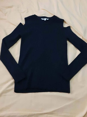 C&A women's long-sleeve knitted blouse like new, black with silver glitter