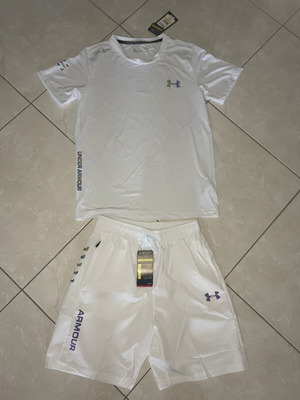 Under Armour Reflective Σετ καινούργιο, μέγεθος M, άσπρο