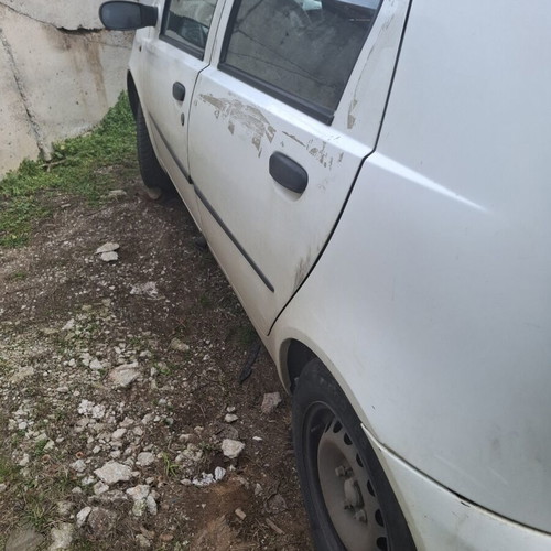 Fiat Punto used, gas, manual, white, new front wheels and shock absorbers
