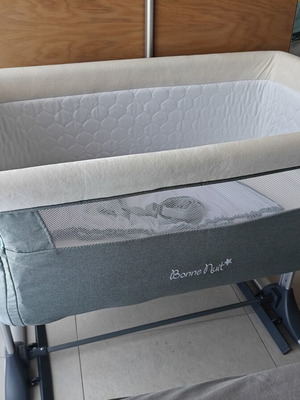 Kikka Boo Bonne Nuit baby cot with Thales Greco Strom mattress like new