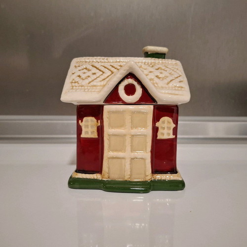 Christmas ceramic house Vicko 12 cm brand new