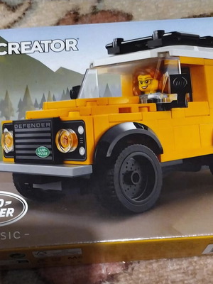 Land Rover Classic Defender Creator Lego new retired set