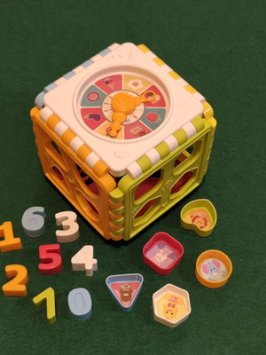 Sort & Learn Cube educational activity toy for toddlers