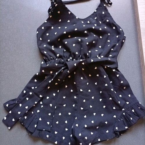 Black romper with white hearts 100cm like new