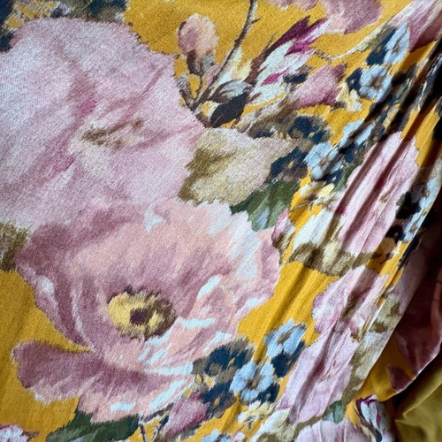 Madame Shoushou vintage coat like new, size Large