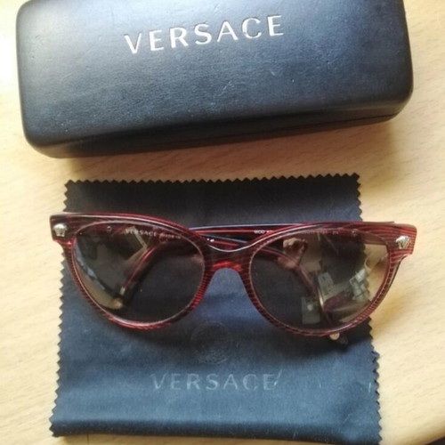 Versace women's sunglasses like new, dark burgundy frame