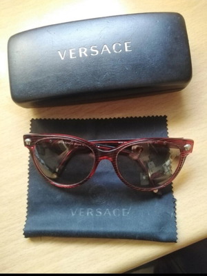 Versace women's sunglasses like new, dark burgundy frame
