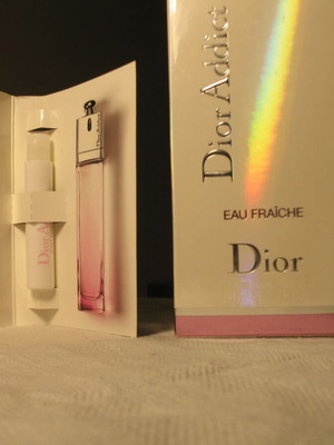 Dior Addict Eau Fraiche 50 ml καινούργιο με δείγμα 1 ml