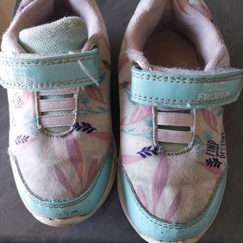 Frozen sports shoes 24
