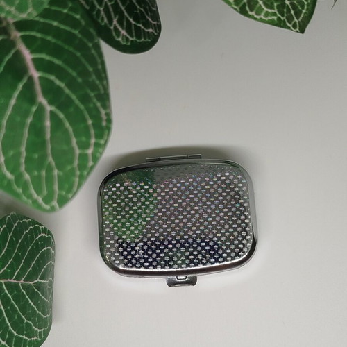 Metal pillbox new with colorful design