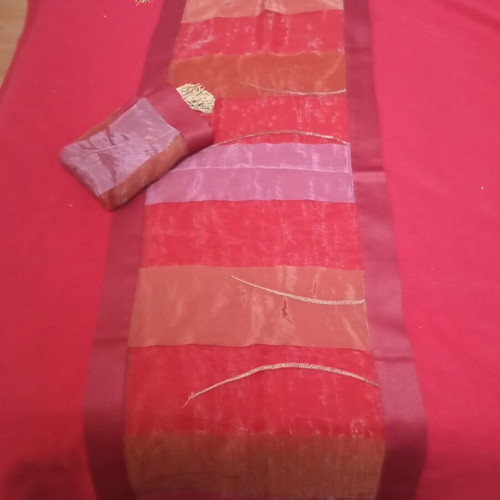 Table linens pack of 31 pieces like new